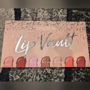 Color Couture Lip Vault
